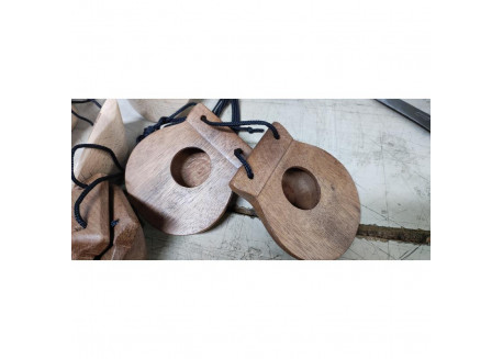 CHACARA GOMERA GRANDE JIMENEZ MADERA DE SAMBA TINTADA